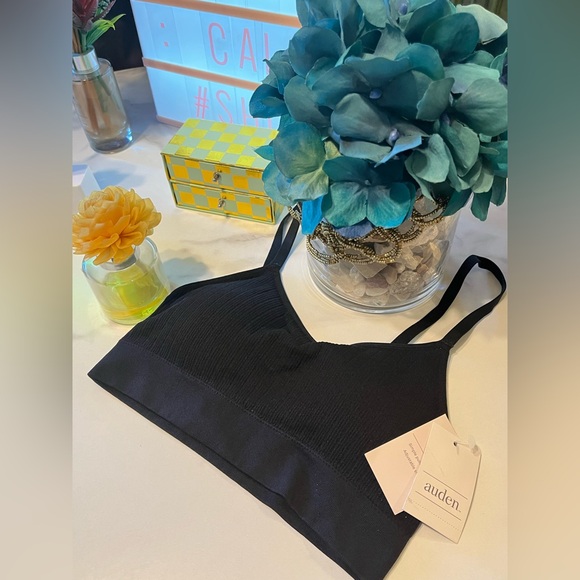 Auden Black Ribbed Bralette lightly line - Picture 1 of 7
